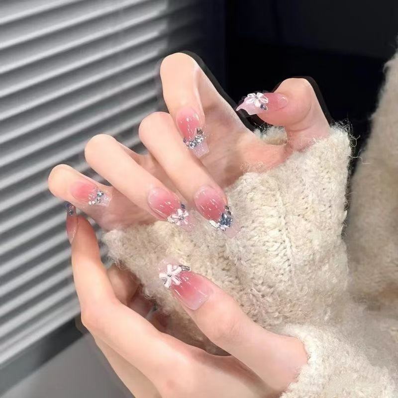 Acrylic Nail Set with Flower Decoration Kalsten