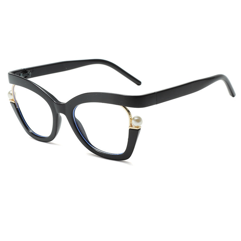 Women’s Fashion Sunglasses with Subtle Pearl Details Kalsten