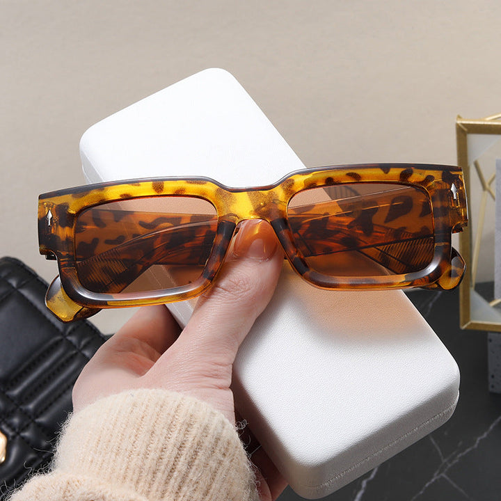 Women Fashion Rectangle Sunglasses with High-Quality Lenses Kalsten
