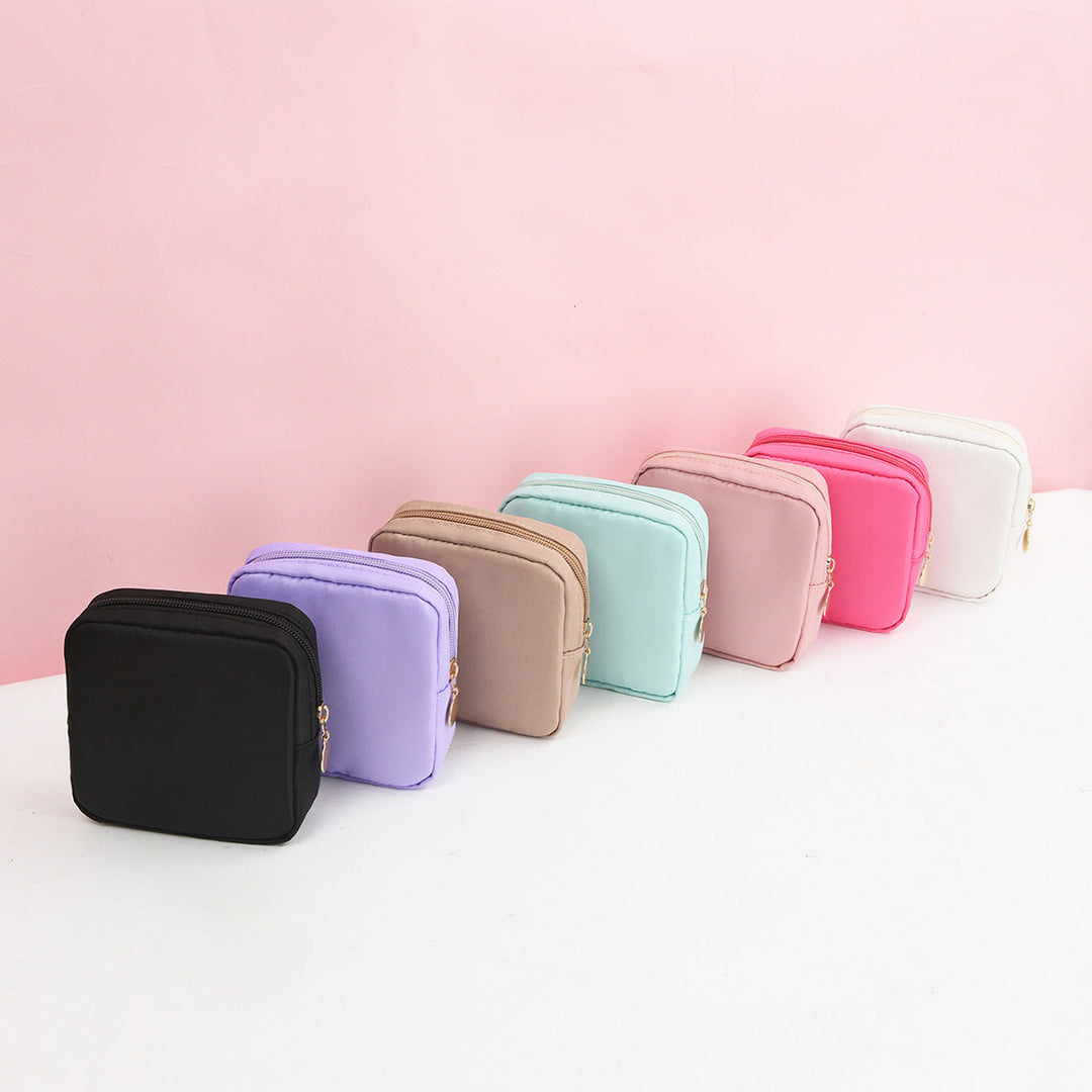 Cosmetic storage bag with fine stripe pattern Kalsten