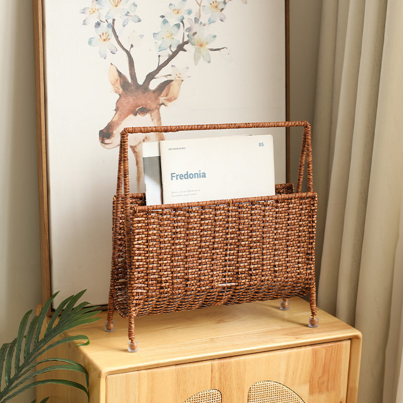 Unisex Handwoven Newspaper and Magazine Stand Kalsten