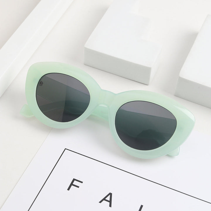 Women's Cat-Eye Sunglasses with Fashionable Plastic Frame Kalsten