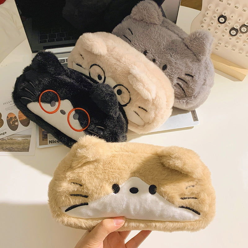 Cute cat motif pillow Kalsten
