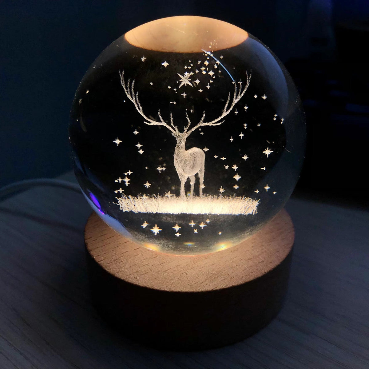 Skanto | Glowing Moon Crystal Ball