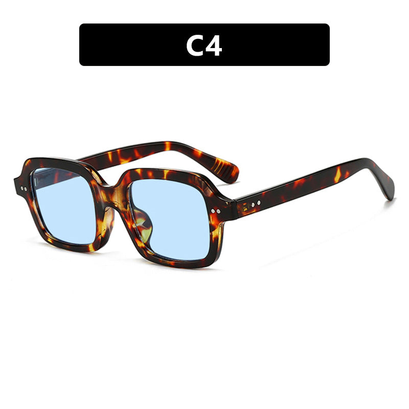 Ladies modern square sunglasses with wide frame and elegant design Kalsten