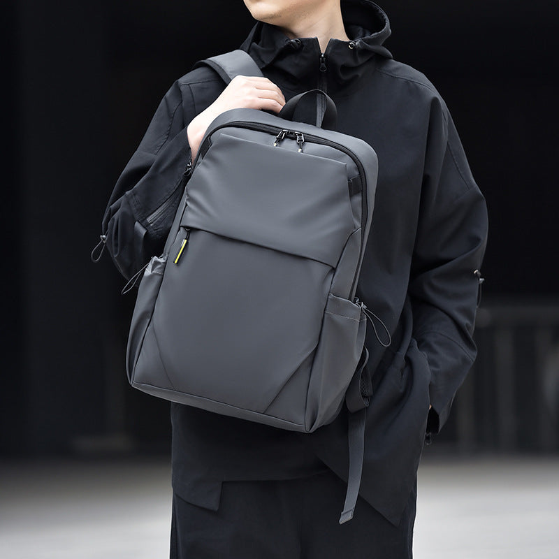 Ultra-Functional Everyday Backpack Kalsten