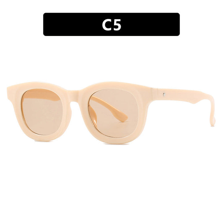 Women's trendy oversized sunglasses with distinctive design Kalsten