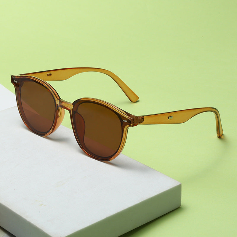 Ladies Fashion Sunglasses with trendy, round frame and UV protection Kalsten