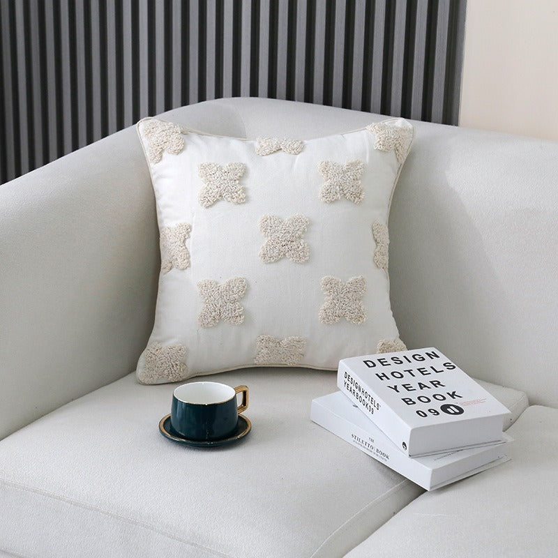 Women’s cushion cover with artistic fringe pattern Kalsten
