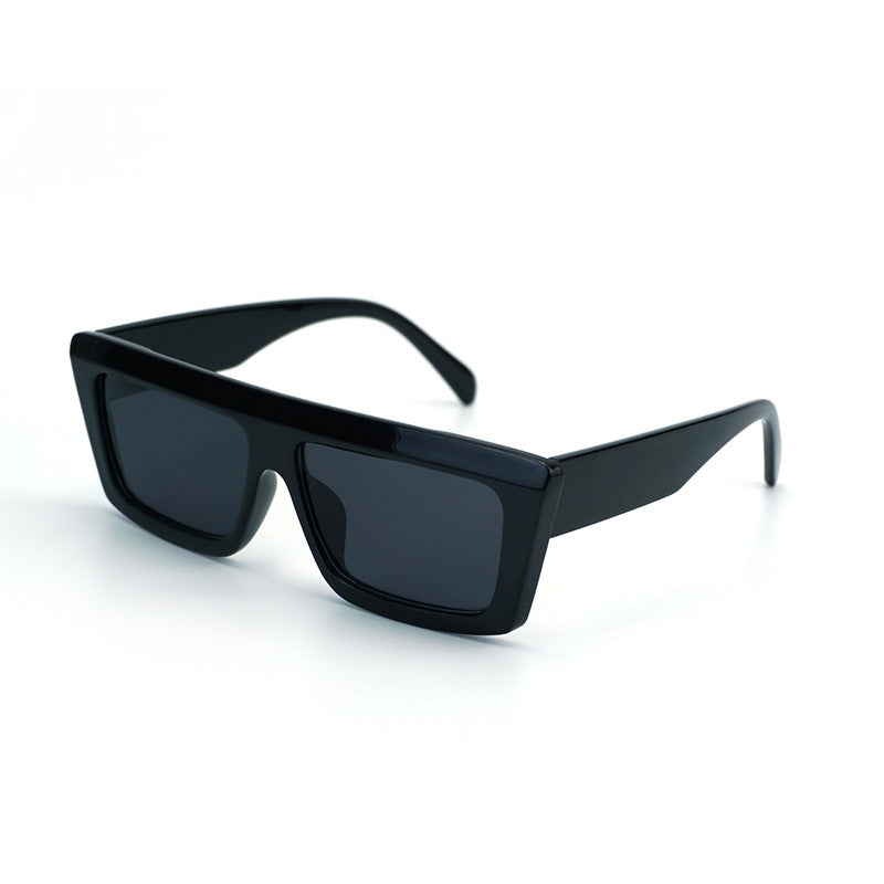 Women Oversized Sunglasses with Modern and Angular Design Kalsten