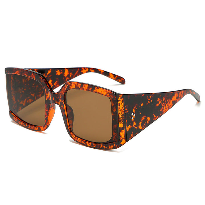 Women's oversized sunglasses in modern minimalist style Kalsten