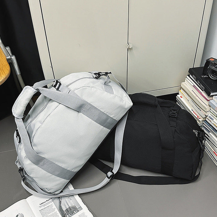Sporty Travel Bag Made of Durable Material with Adjustable Shoulder Strap Kalsten