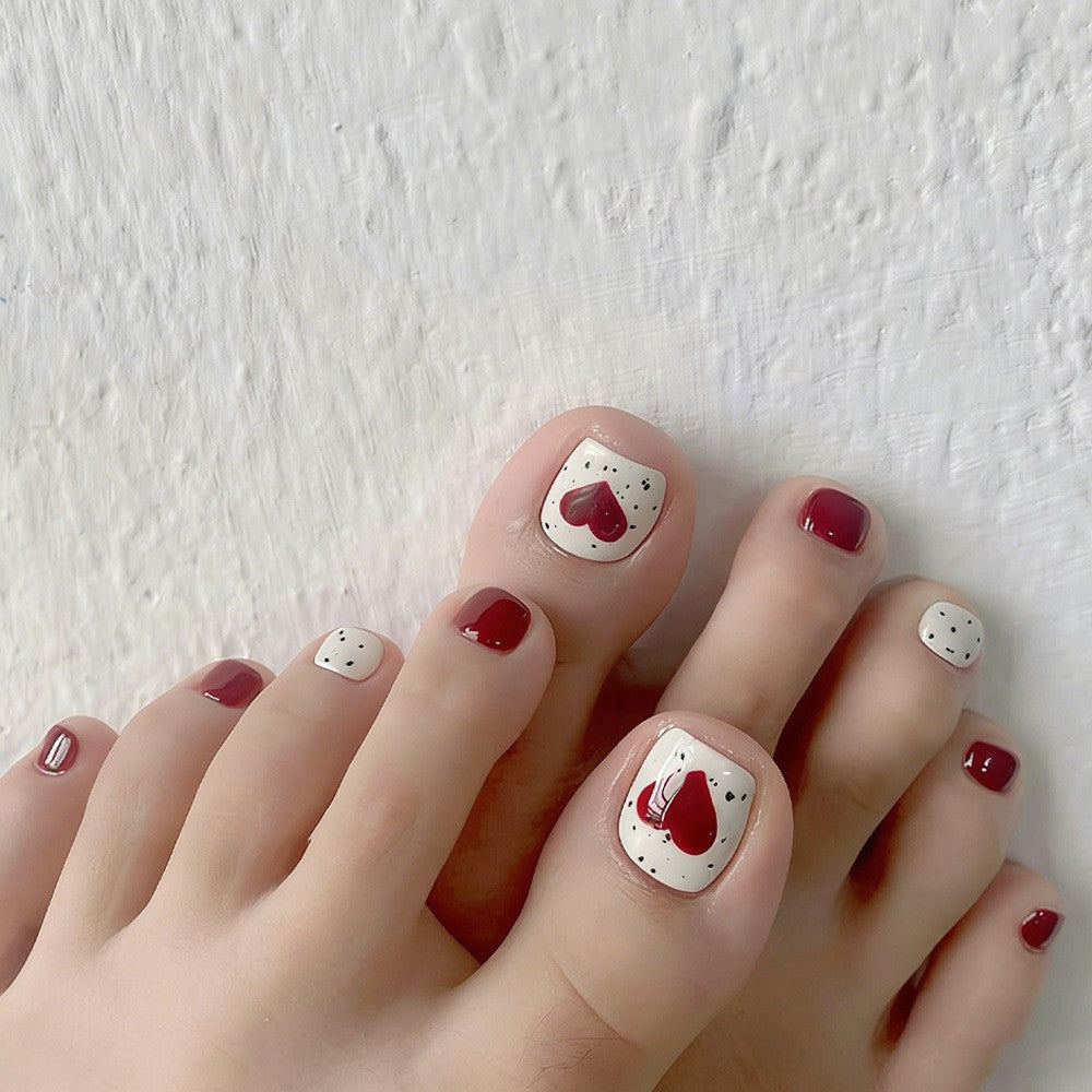 Artificial nails for elegant foot care Acalora
