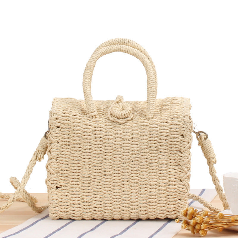 Braided shoulder bag with innovative closure Kalsten