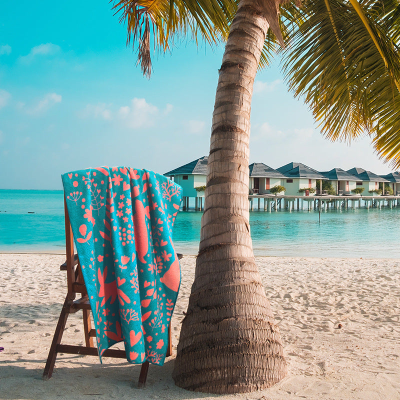 Beach towel with enchanting mermaid design Kalsten