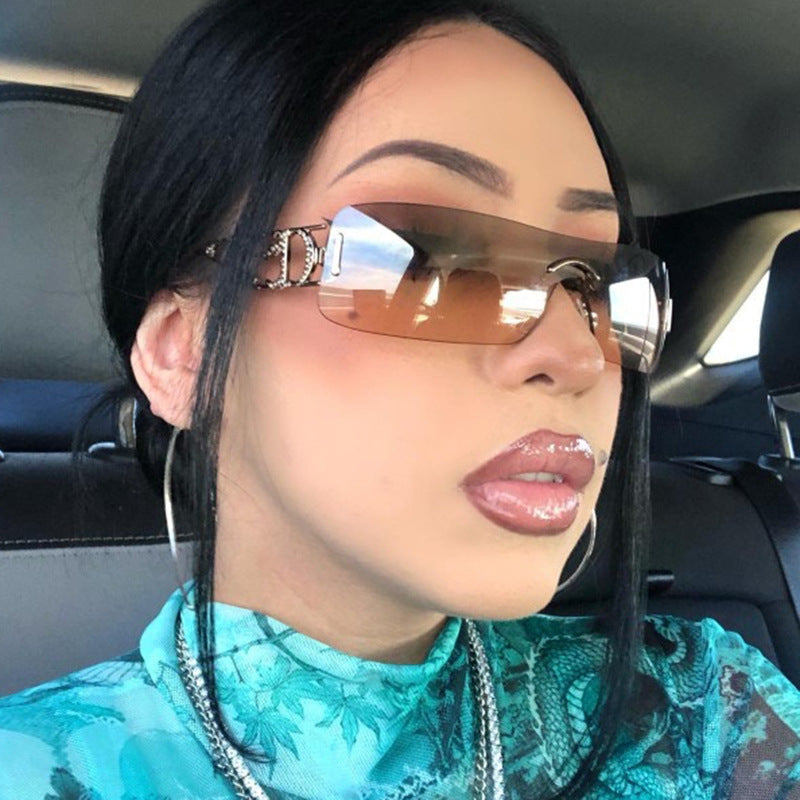 Women's futuristic Shield sunglasses with unique Kalsten frame