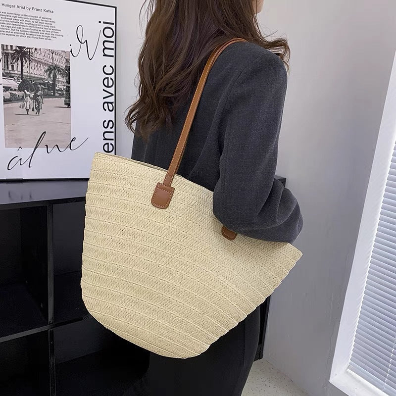 Handcrafted Beach Bag Made of Natural Material with Sturdy Handles Kalsten