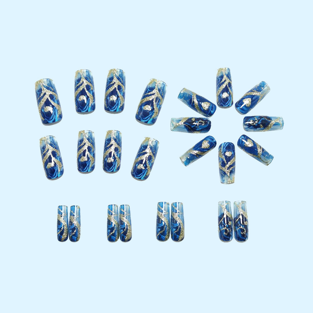 Nail set with floral designs Kalsten