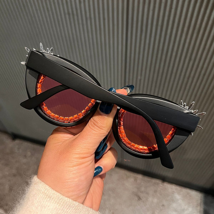 Ladies sunglasses with sparkling crystal embellishment Kalsten