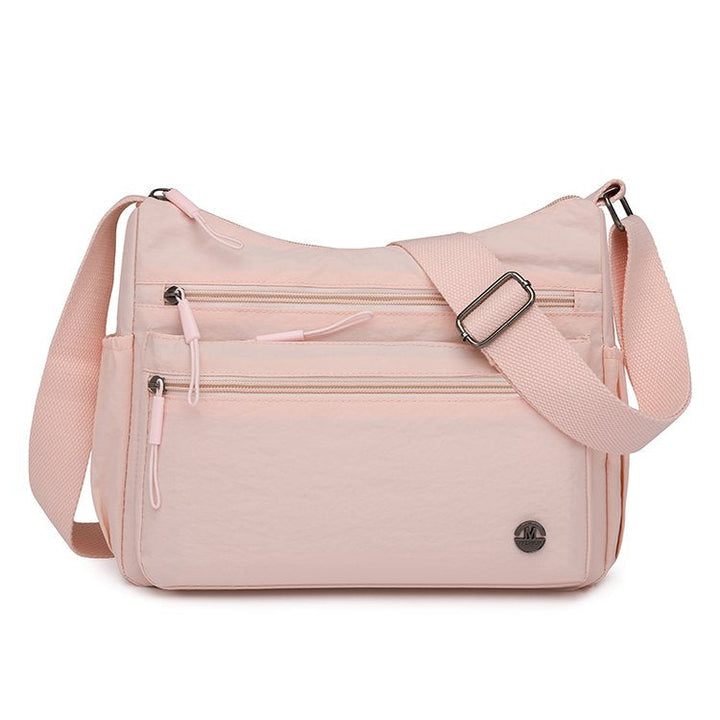 practical shoulder bag with multiple compartments Kalsten