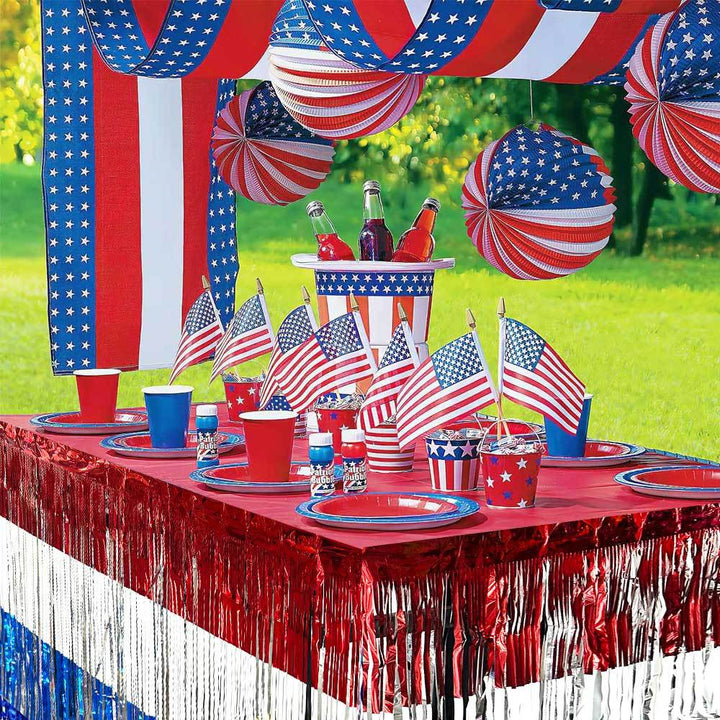 Unisex nan fransiger star garlands and table skirt party décor set Kalsten