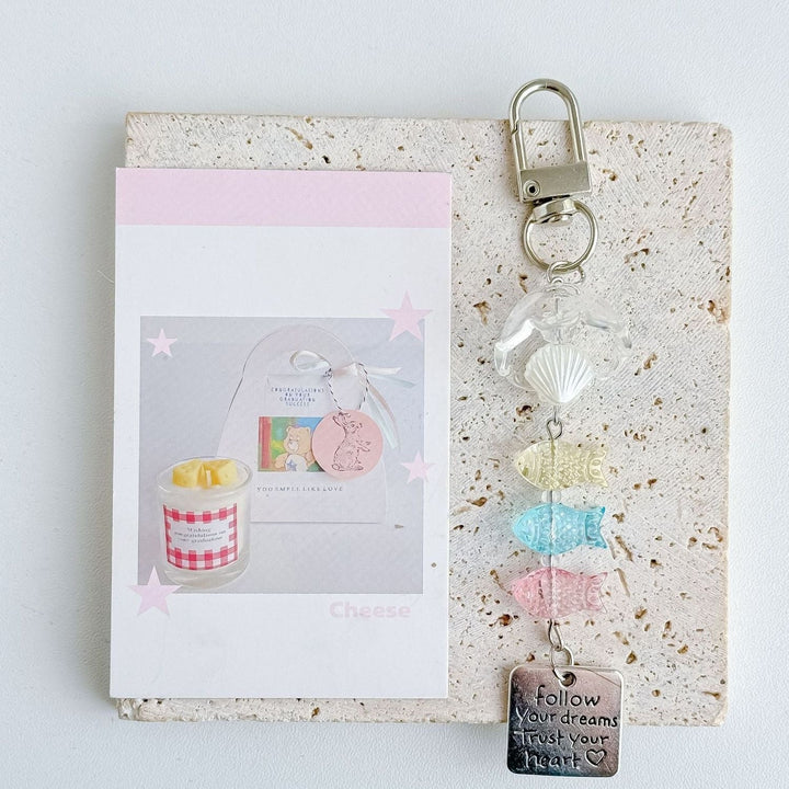 Playful keychain with maritime design Kalsten