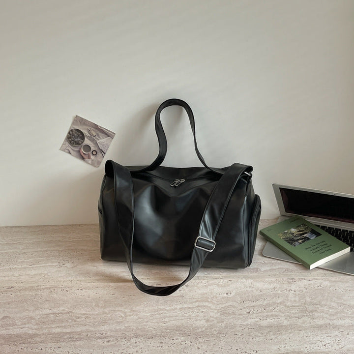 Elegant and Functional Travel Bag Kalsten