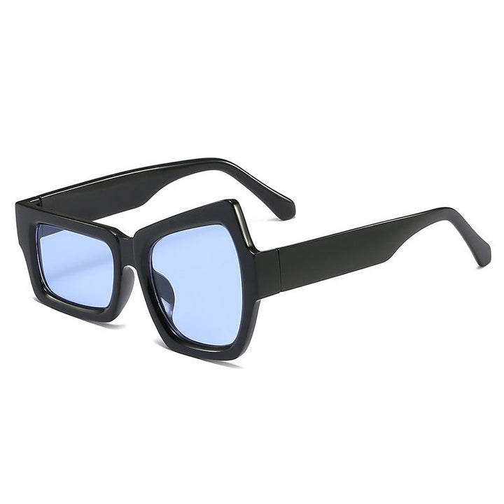 Women's square sunglasses with modern, minimalist design Kalsten