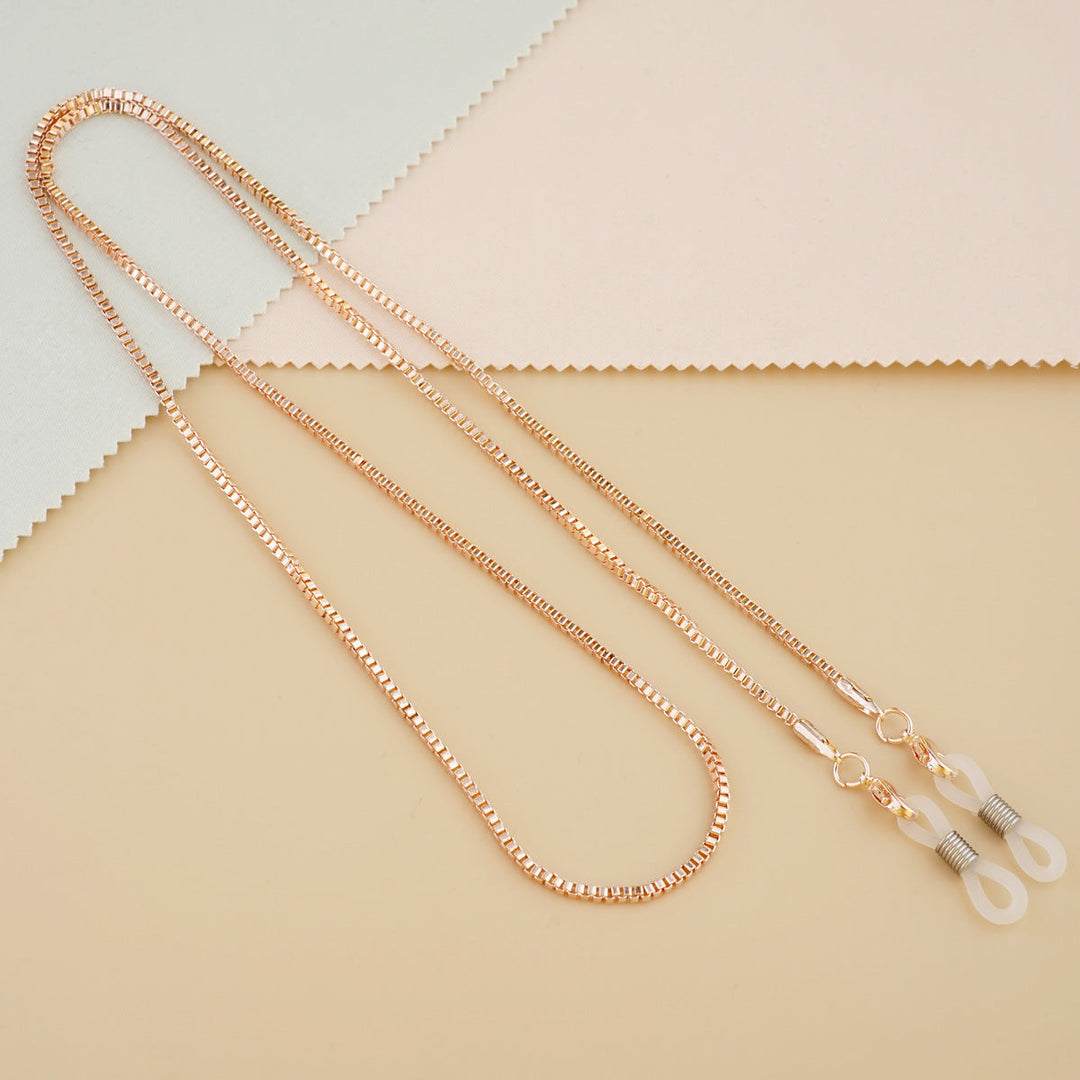 Sleek Metal Eyewear Chain Kalsten