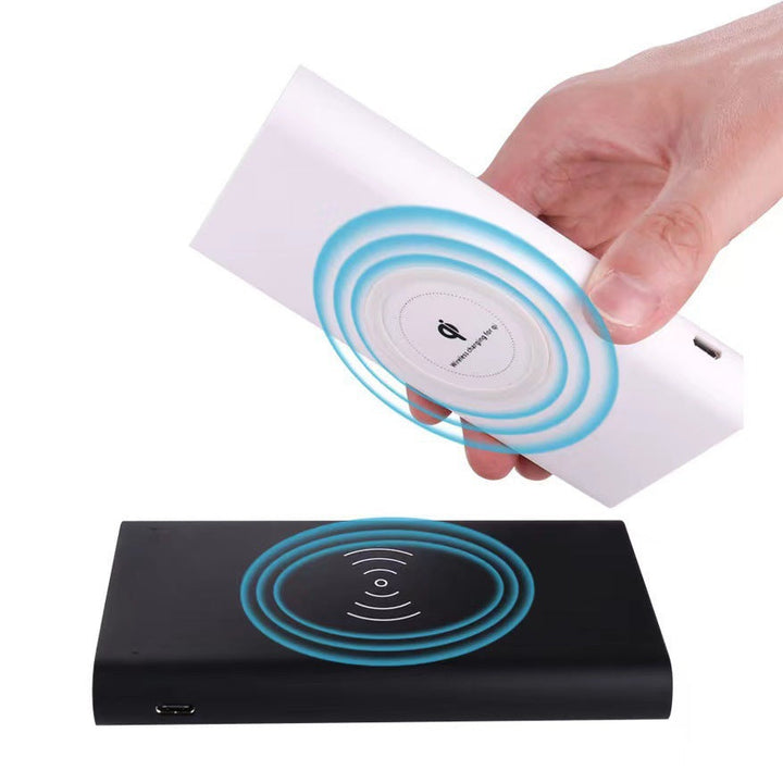 Power bank with wireless charging function and intelligent battery status display Kalsten