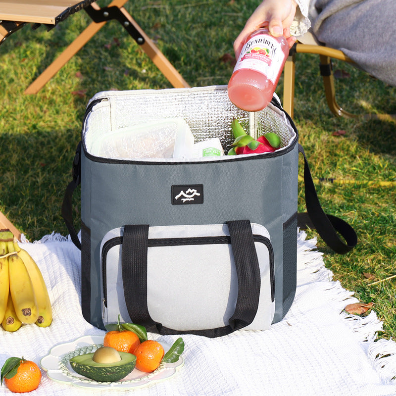Women's insulated cooler bag with practical stowable carrying strap Kalsten