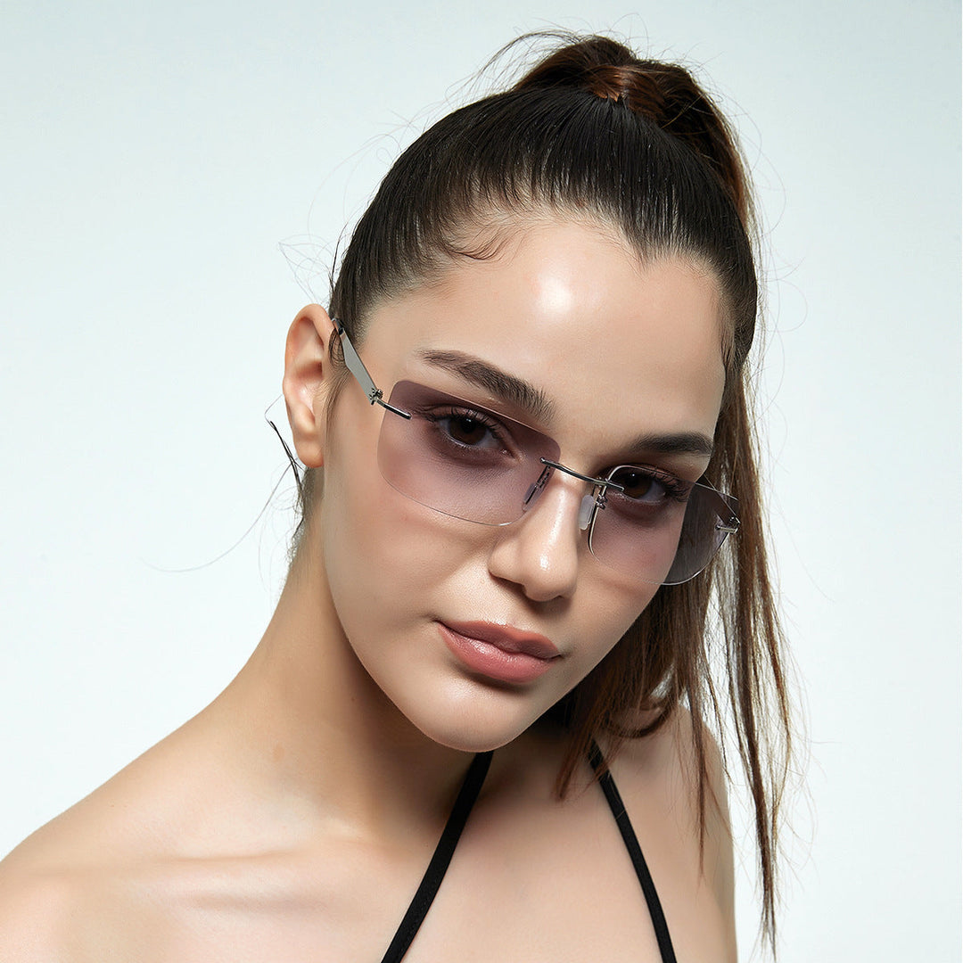 Women’s fashionable and elegant sunglasses with classic design Kalsten