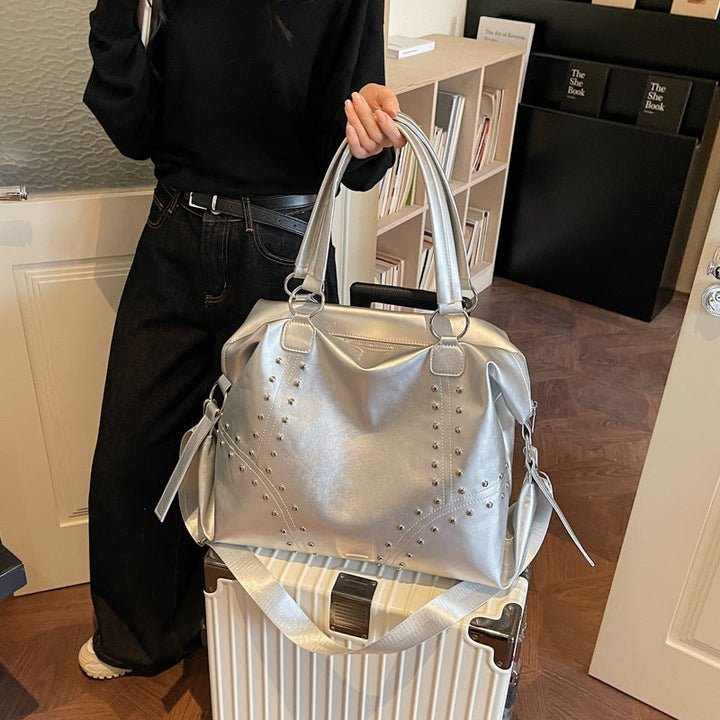 Elegant and Spacious Handbag Kalsten