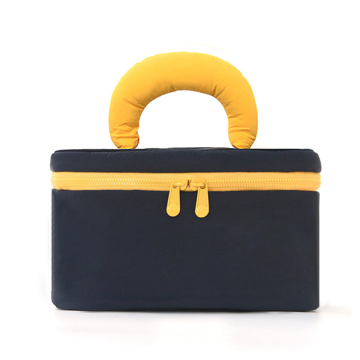 Cosmetic organizer with ergonomic carrying handle Kalsten