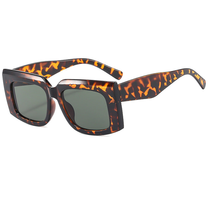 Ladies Fashion Sunglasses with distinctive square frame and UV protection Kalsten