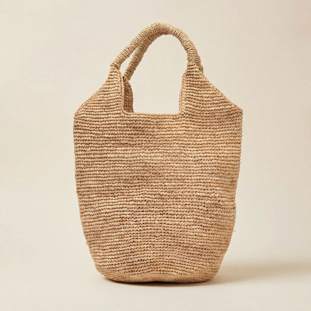 Beach bag made of natural raffia with practical handles Kalsten