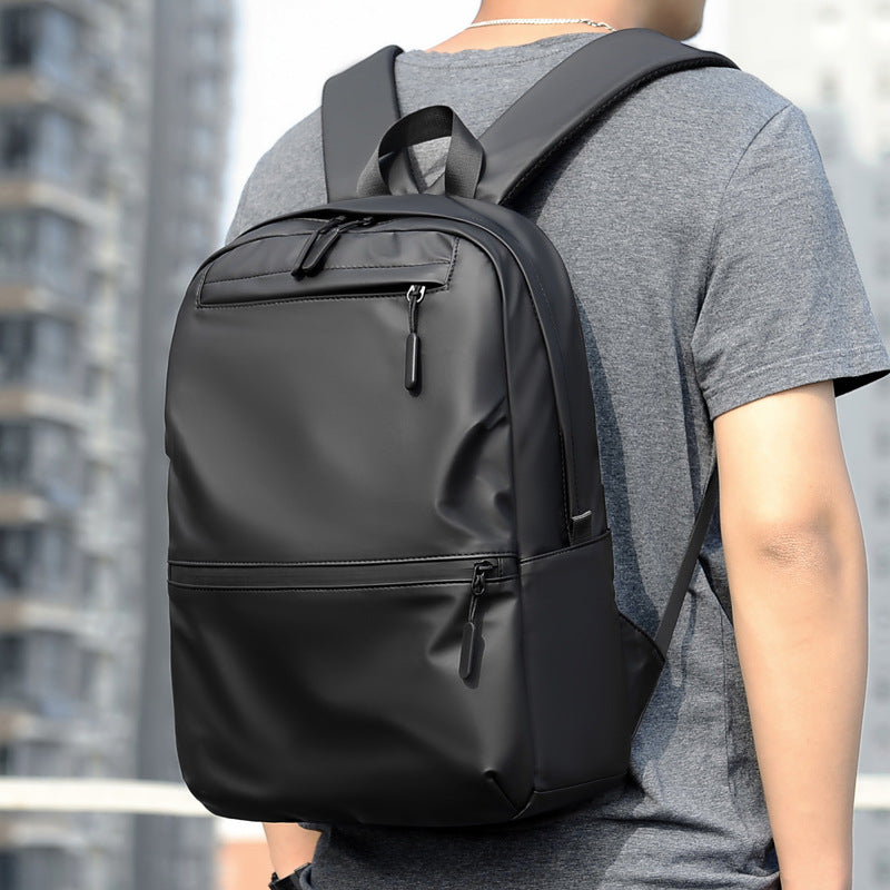 More robust and versatile backpack made of water-repellent material Kalsten