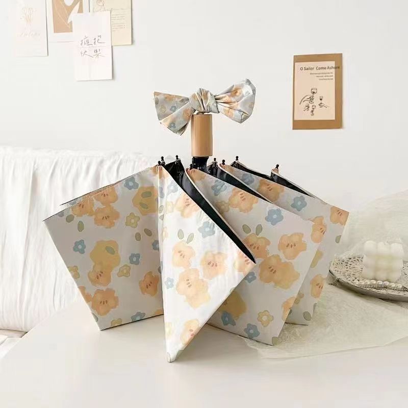 Women's Foldable Shopping Bag with Playful Design Kalsten