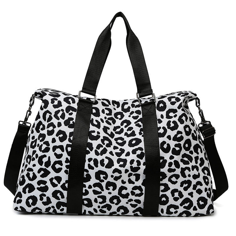 Sporty travel bag with trendy zebra pattern Kalsten