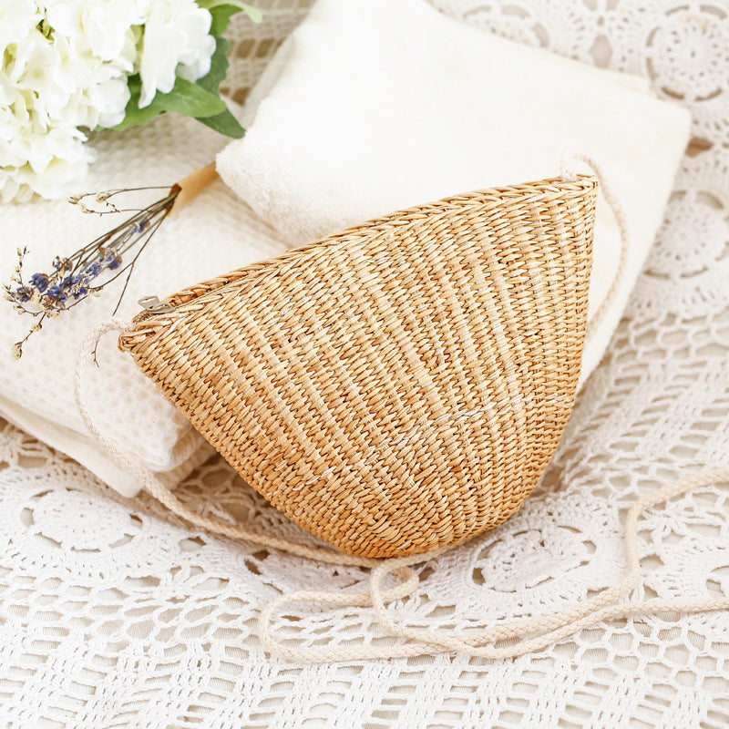 Handcrafted basket bag in unique half-moon design Kalsten