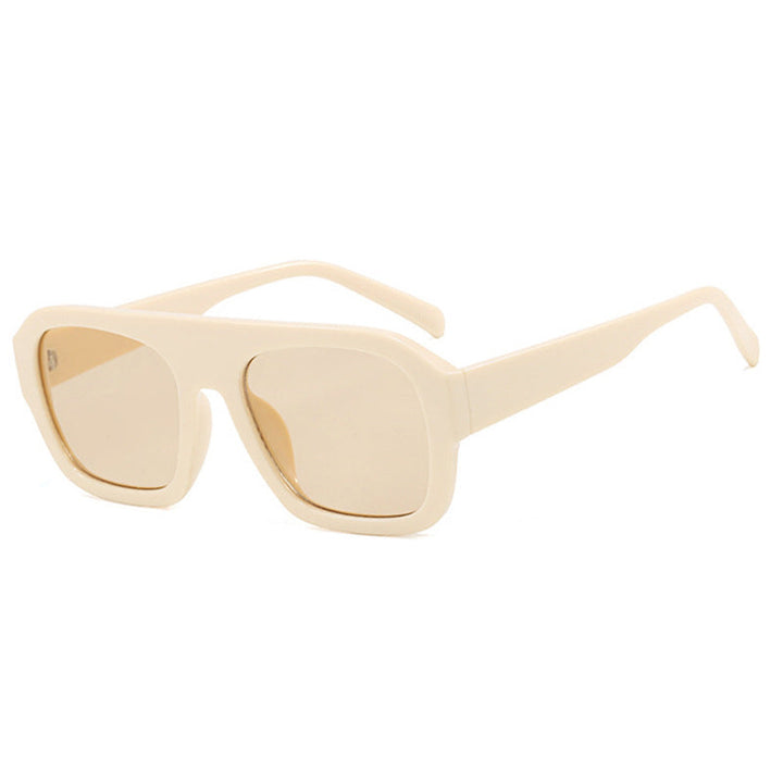 Women's fashionable sunglasses with a sturdy frame and wide lenses Kalsten