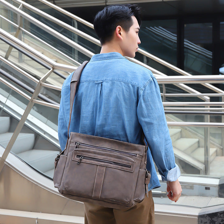 Shoulder bag with multiple compartments Kalsten