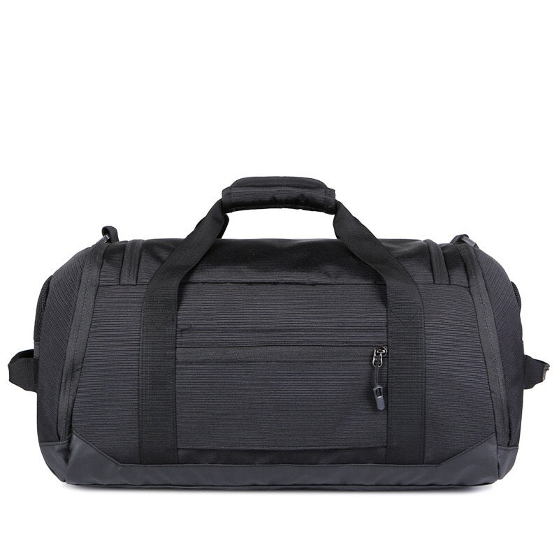 Spacious sports and travel bag with reinforced bottom Kalsten