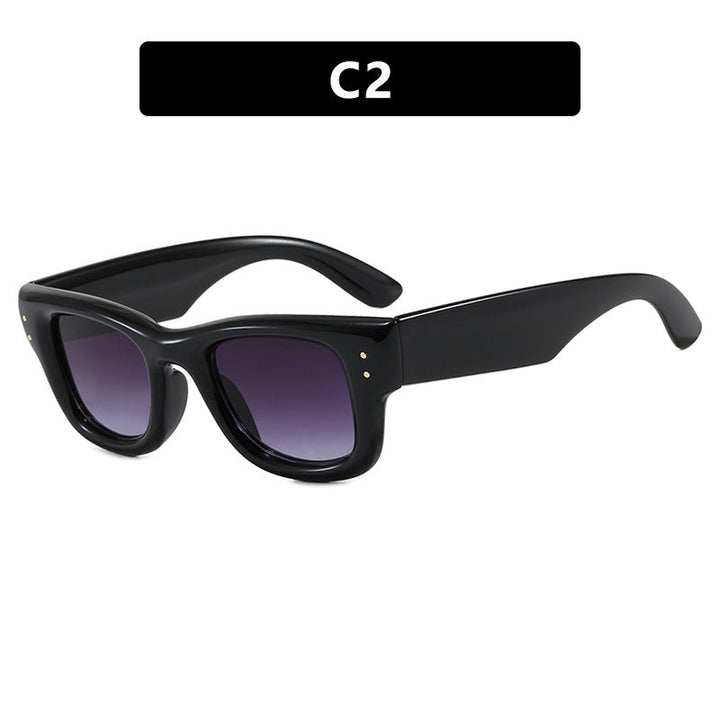 Women's fashionable sunglasses with wide, elegant frame and protective UV filter Kalsten