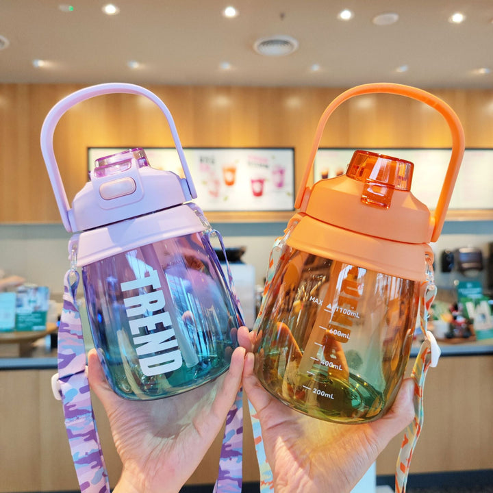 Women's multifunctional water bottle with safety closure and ergonomic carrying handle Kalsten