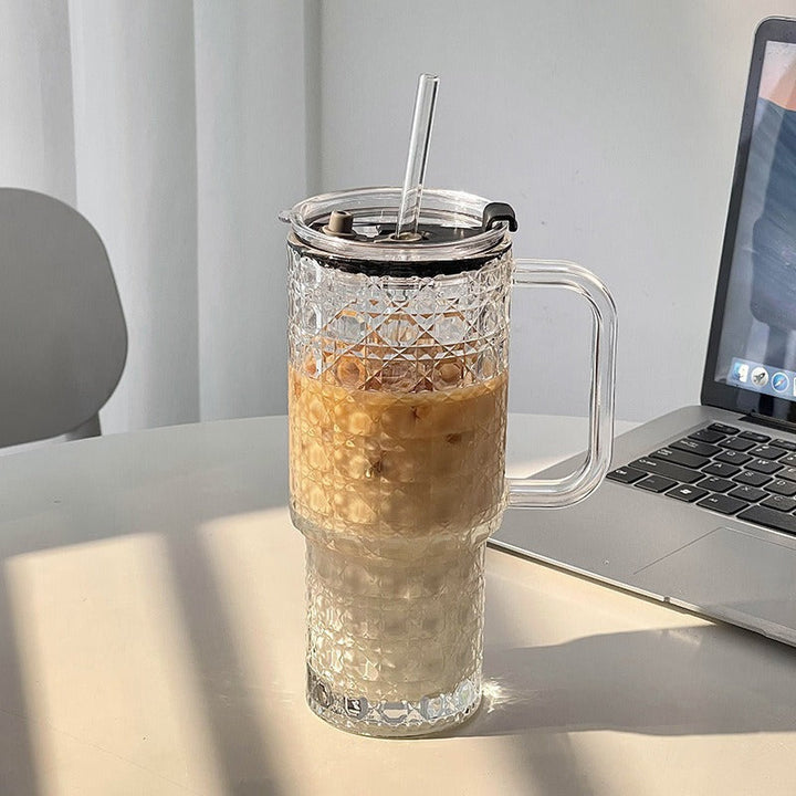 Ladies stylish drinking cups with unique pattern Kalsten