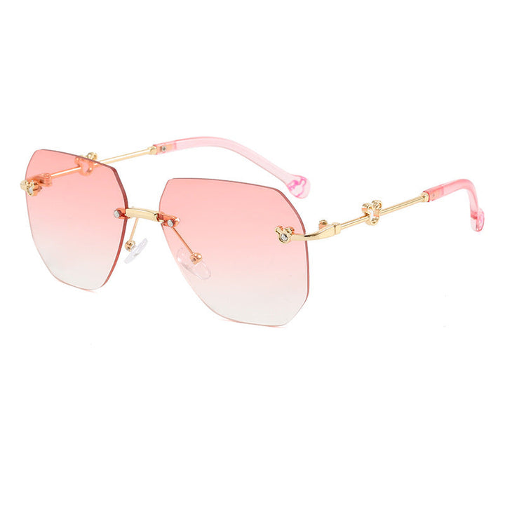 Ladies stylish oversized sunglasses with faceted frame Kalsten