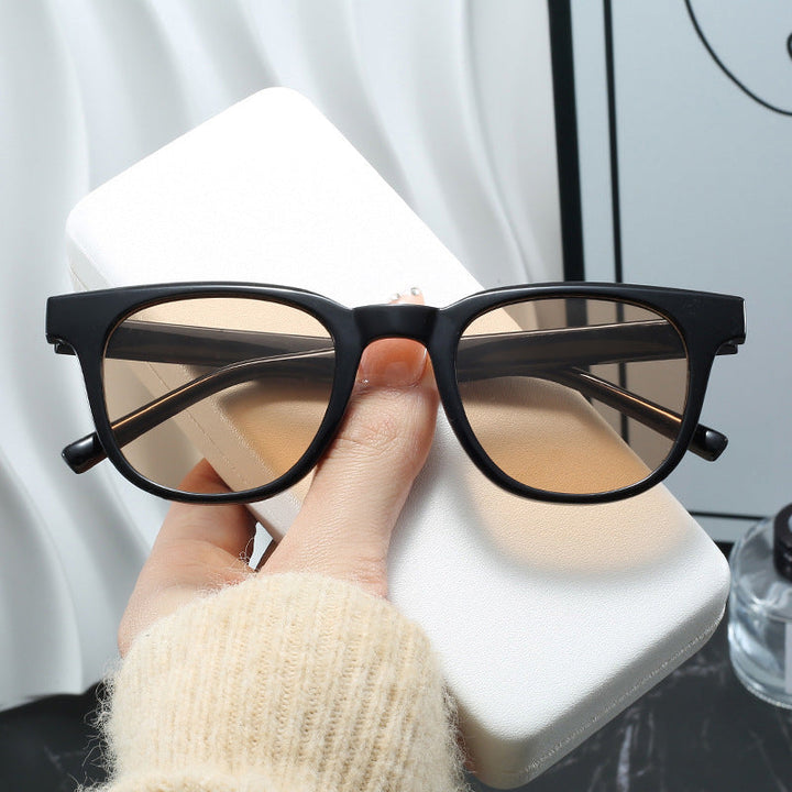 Women's fashionable cat-eye sunglasses with high-quality plastic frame Kalsten