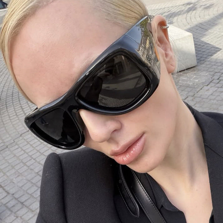 Ladies trendy oversized sunglasses with striking tortoiseshell design Kalsten