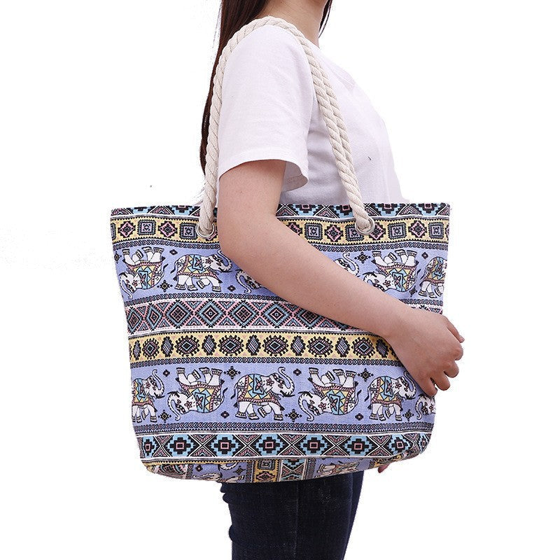 Spacious Beach Bag Kalsten